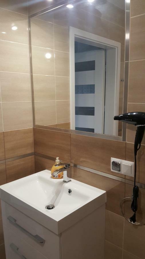 Apartament Z Widokiem-Blizej Zdroju Поляниця-Здруй Екстер'єр фото